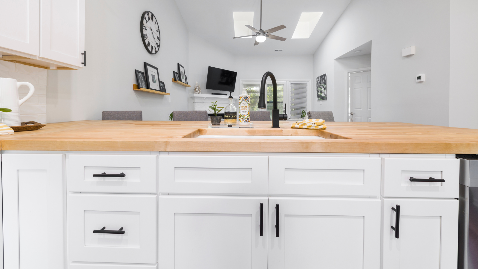 איך לעצב מטבח לבן